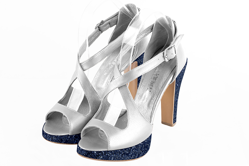 Light silver women's closed back sandals, with crossed straps. Round toe. Very high slim heel with a platform at the front - Florence KOOIJMAN